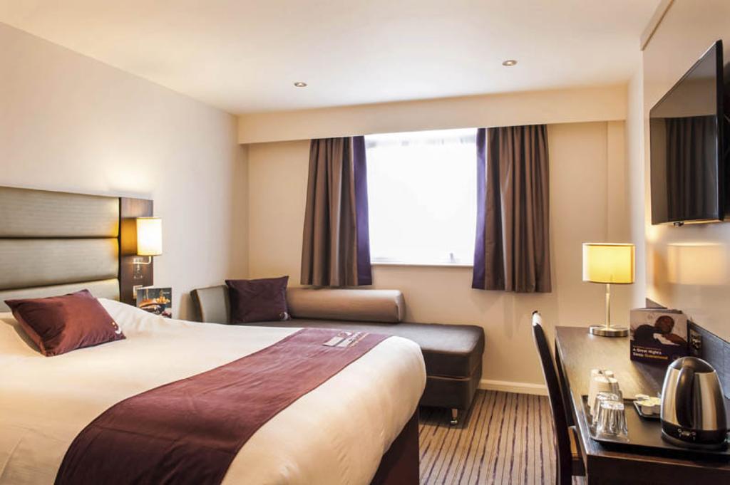 Premier Inn Aberdeen Airport - Dyce Exteriör bild