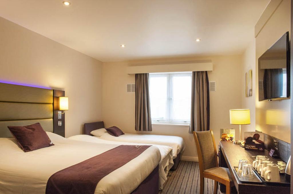 Premier Inn Aberdeen Airport - Dyce Exteriör bild