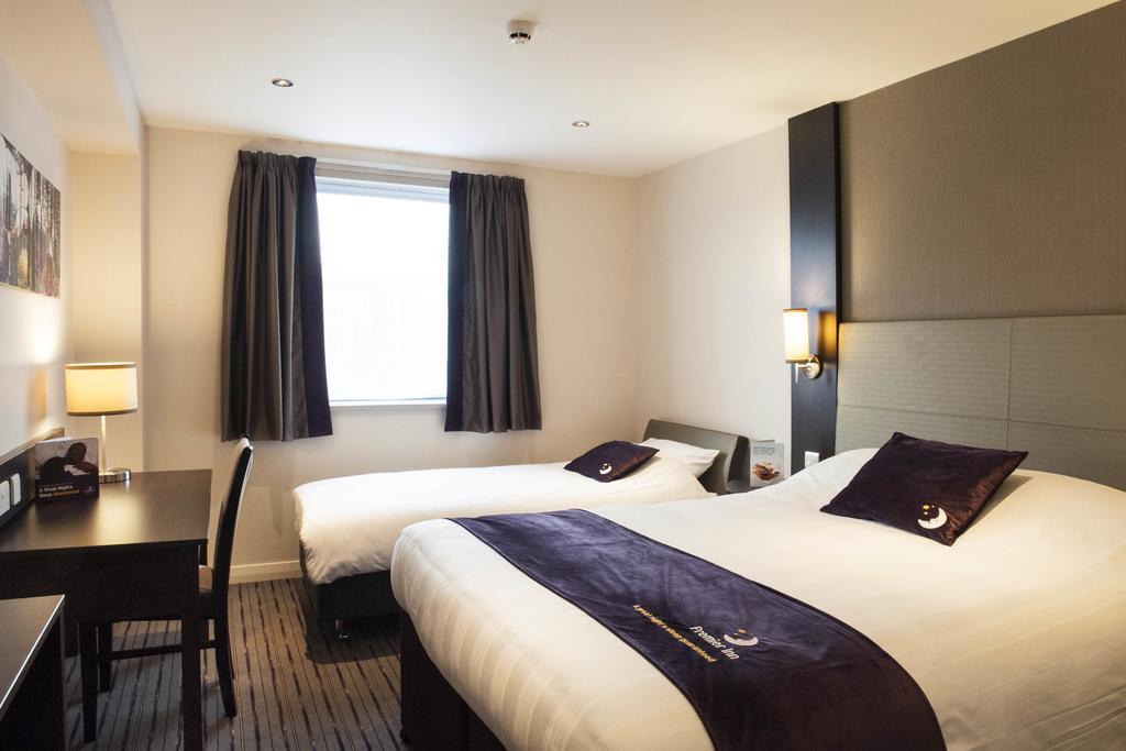 Premier Inn Aberdeen Airport - Dyce Rum bild