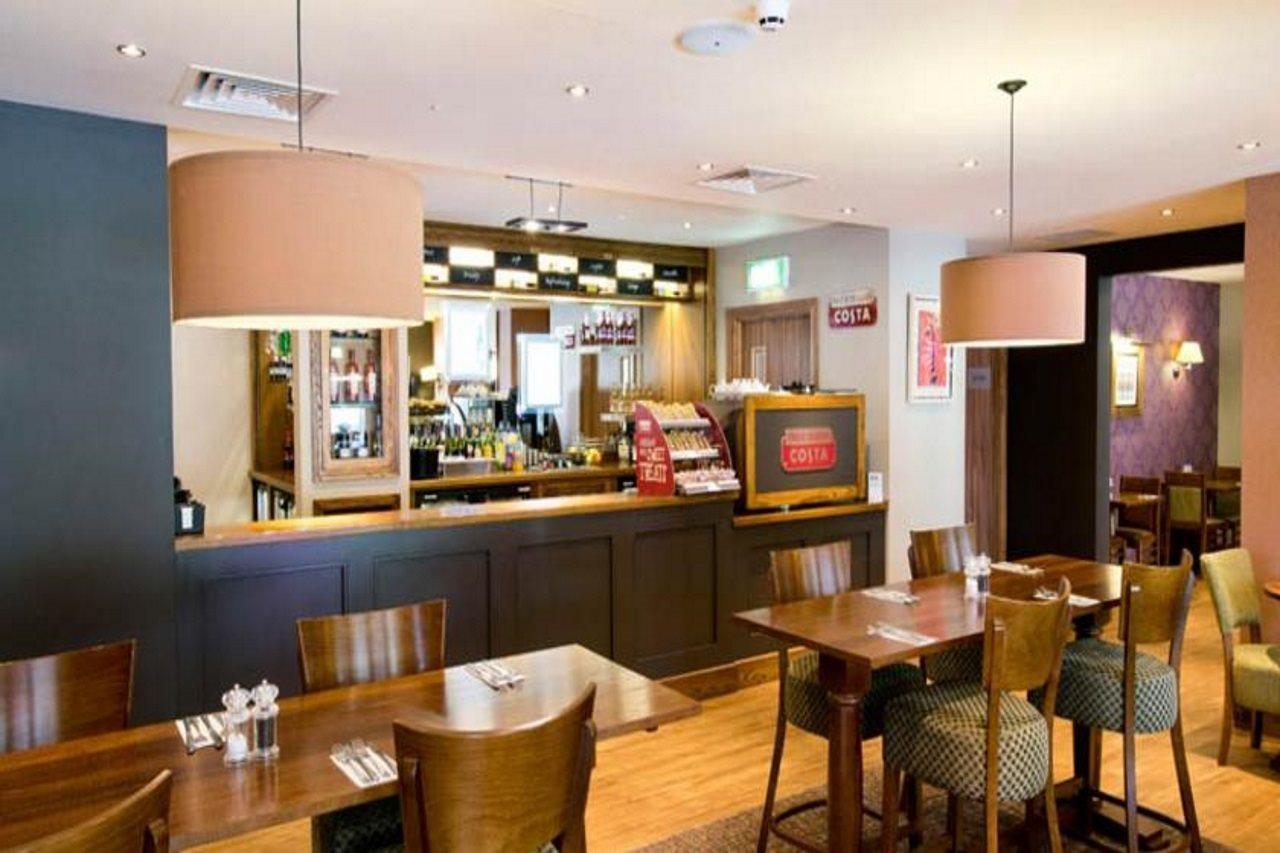 Premier Inn Aberdeen Airport - Dyce Exteriör bild